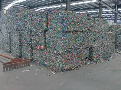 Bulk aluminium can bales ready for shipment