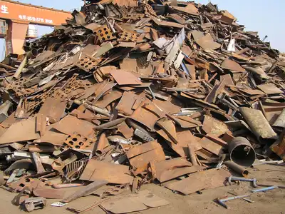 Thick steel plate scrap ready for hydraulic shear processing