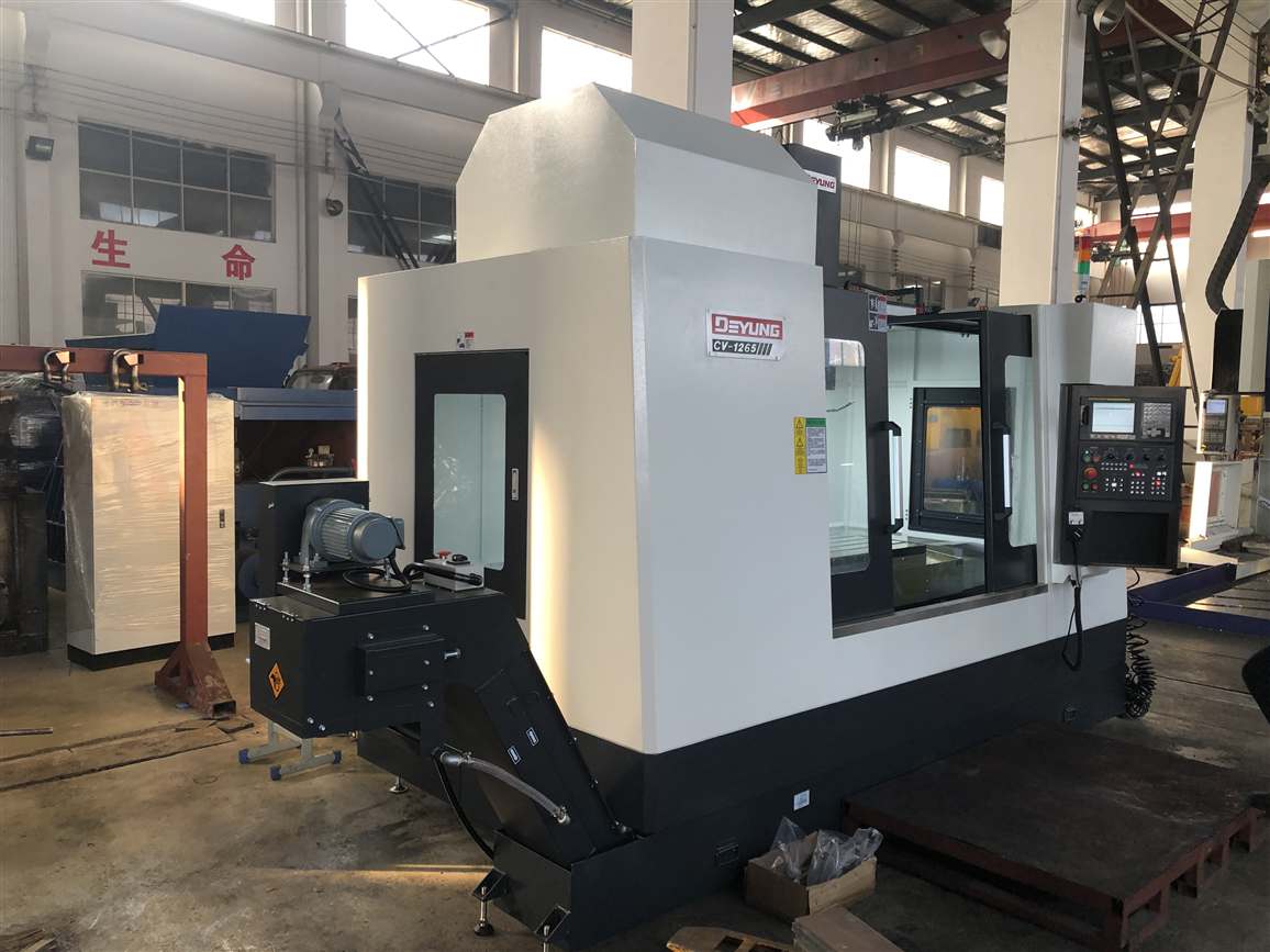 DILOYA — CNC Machining Center